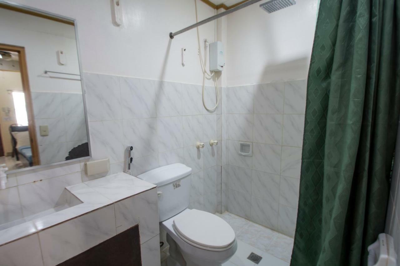 Deparis Beach Resort Balabag  Εξωτερικό φωτογραφία