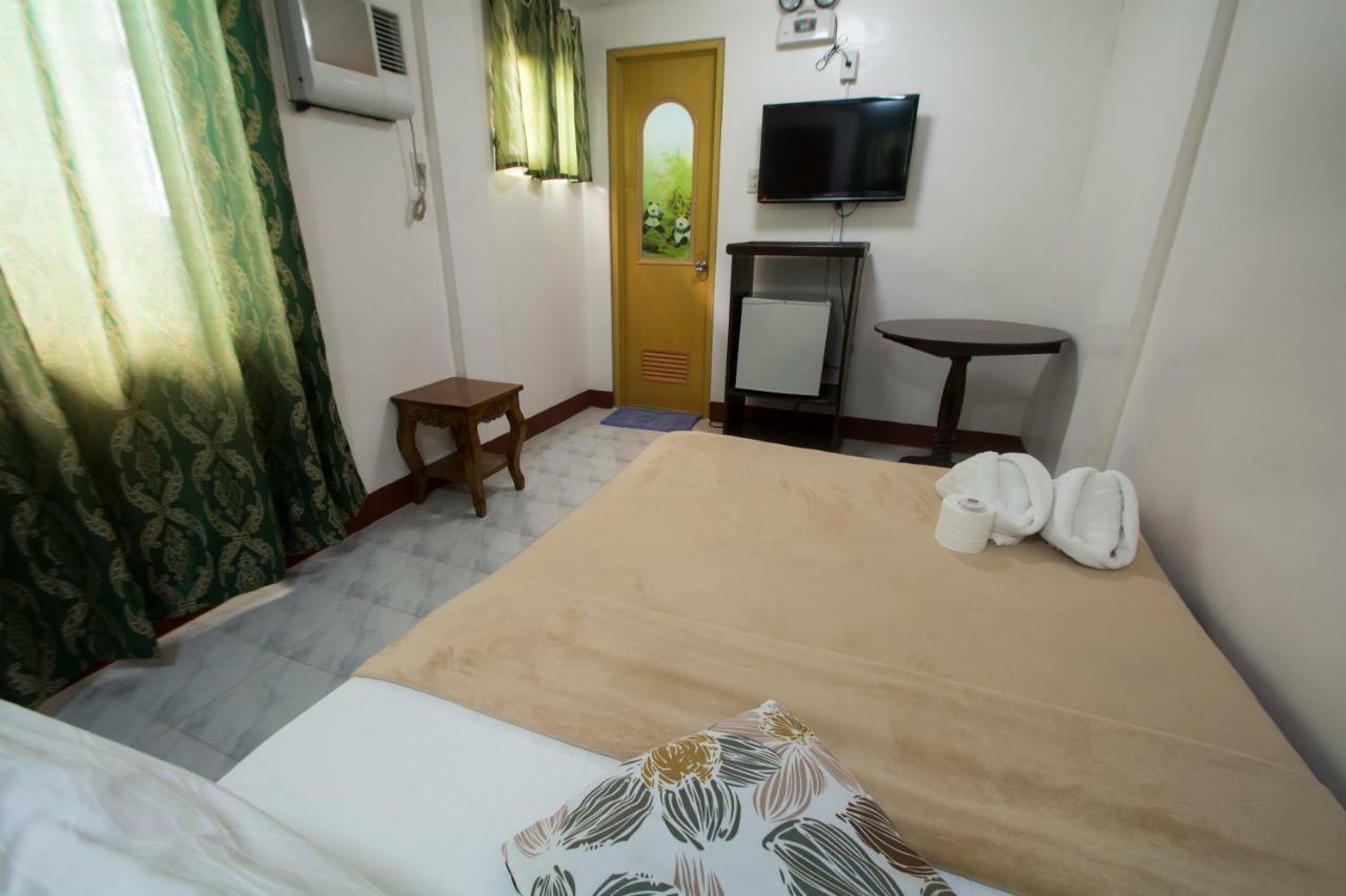 Deparis Beach Resort Balabag  Εξωτερικό φωτογραφία