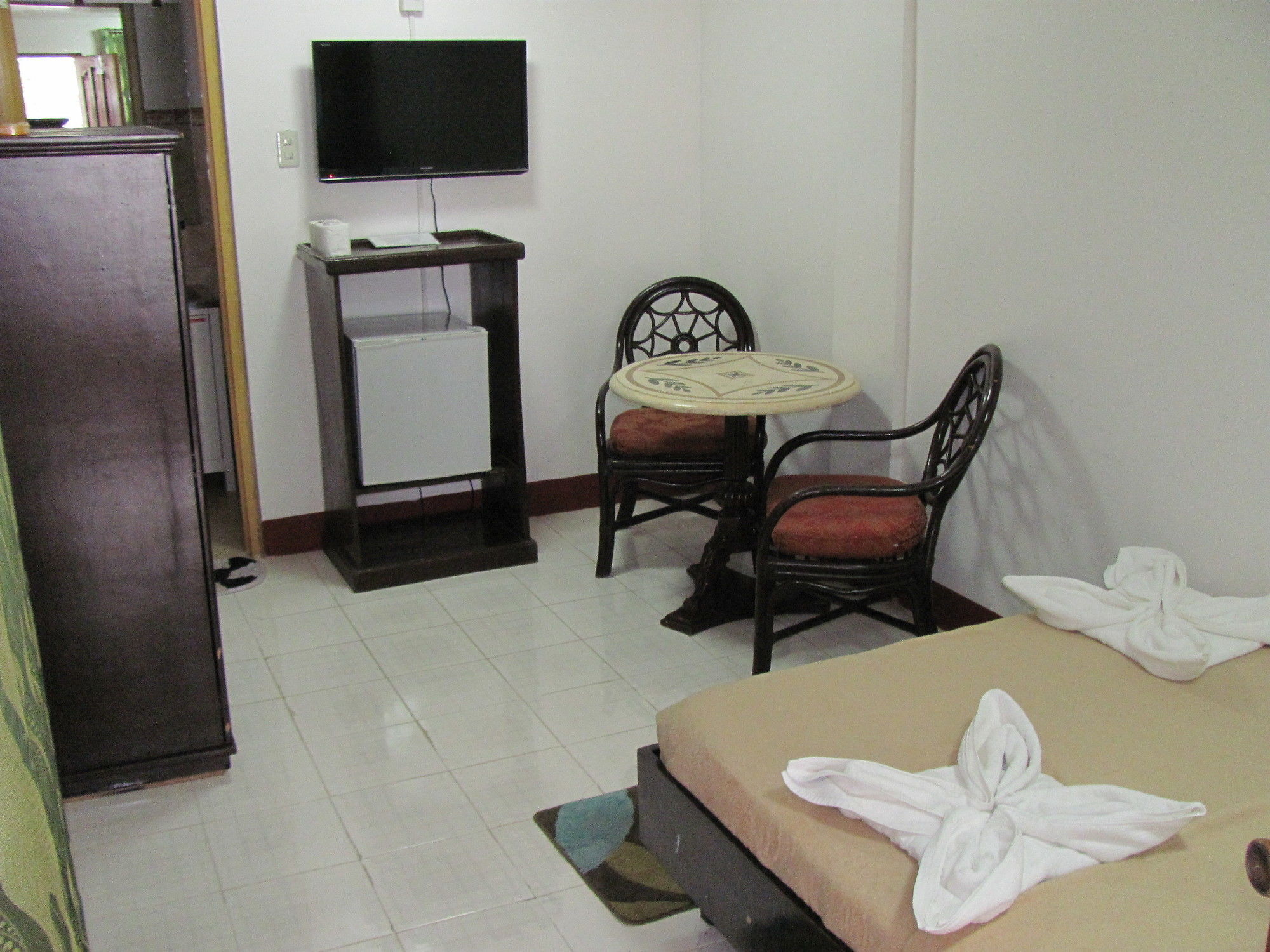 Deparis Beach Resort Balabag  Εξωτερικό φωτογραφία